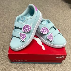 Little Girls puma sneakers